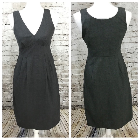 Banana Republic Dresses & Skirts - Banana Republic Gray Sheath Dress